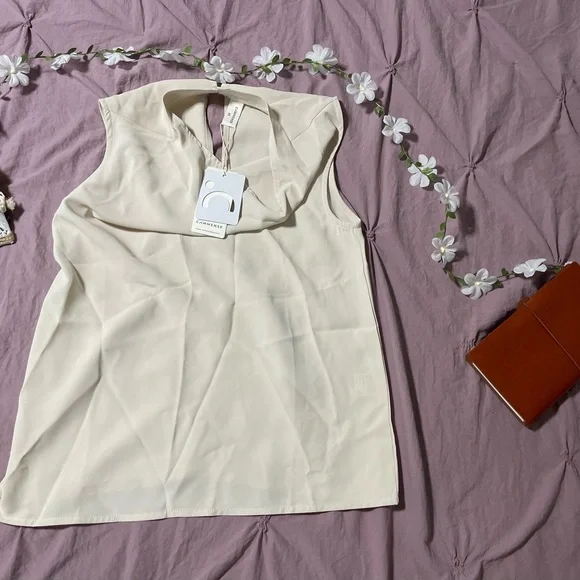 SOLD! Gorgeous Commense Cream Mandarin Collar Blouse So Soft & Sweet - Picture 4 of 9
